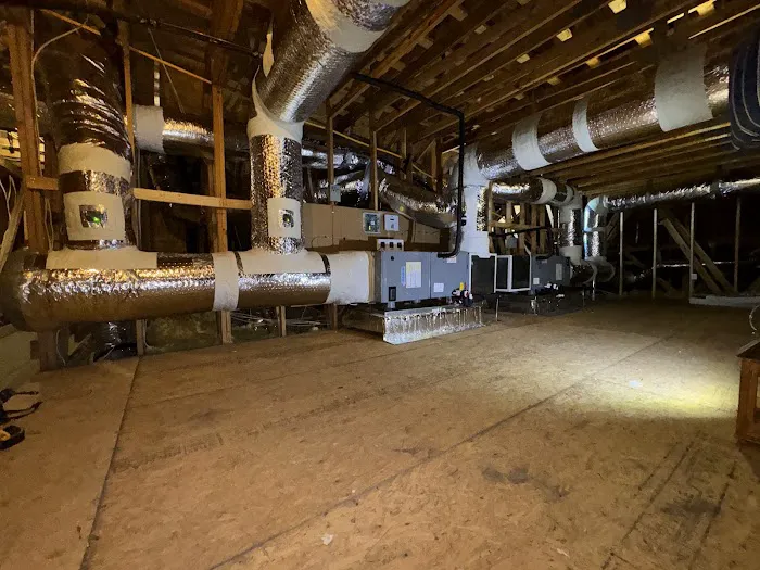 910 Air LLC Picture 10