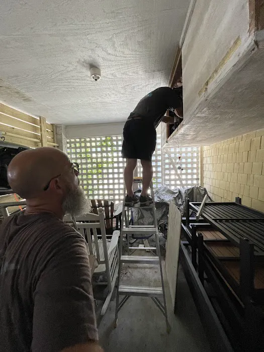 Dixon's Service Company Picture 3