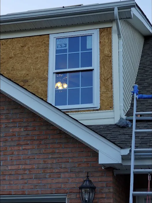 Woodby’s Electric Picture 9