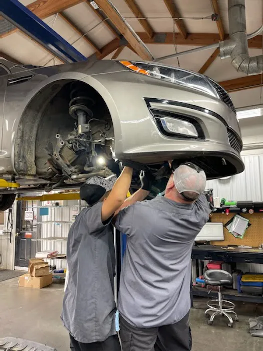 American & Import Auto Repair Johnson City Picture 1