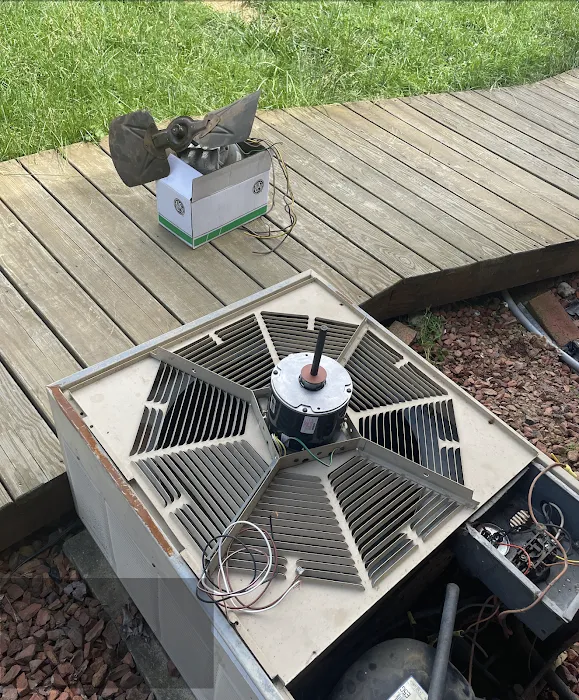 IDM HEATING,COOLING AND PLUMBING Picture 10