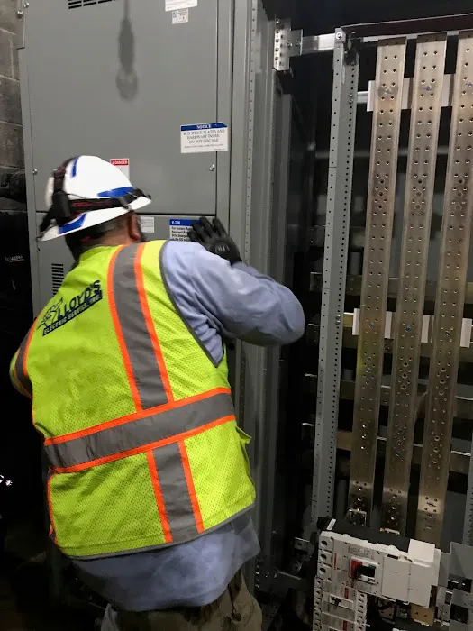 Lloyd's Electric Service, Inc. - Knoxville Picture 7