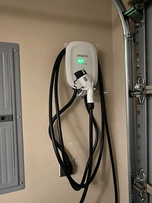 Lloyd's Electric Service, Inc. - Knoxville Picture 3