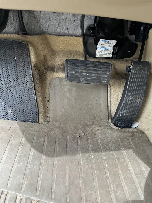 Maxi Auto Service Center Picture 1