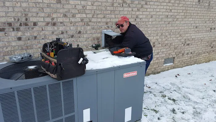 Lindsey's Service Company Picture 2