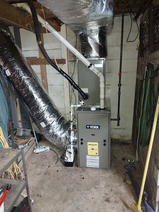 Trocsch HVAC & Recycling Picture 5