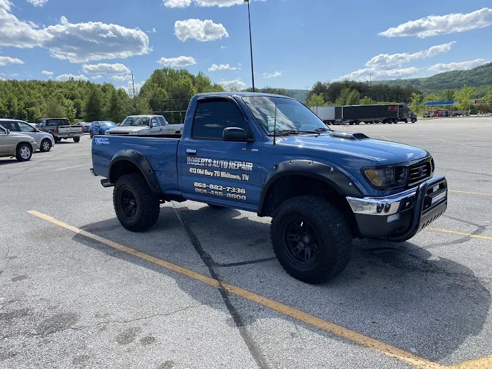 Roberts Auto Repair Picture 7