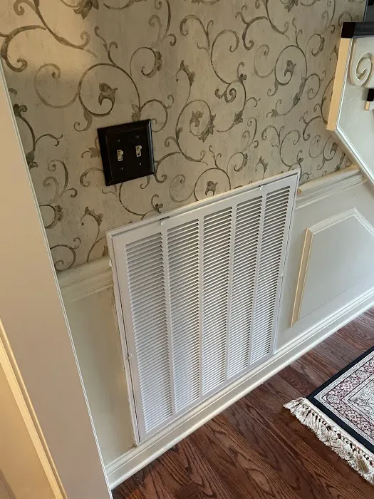 Helton's Service Company, Inc. Picture 2