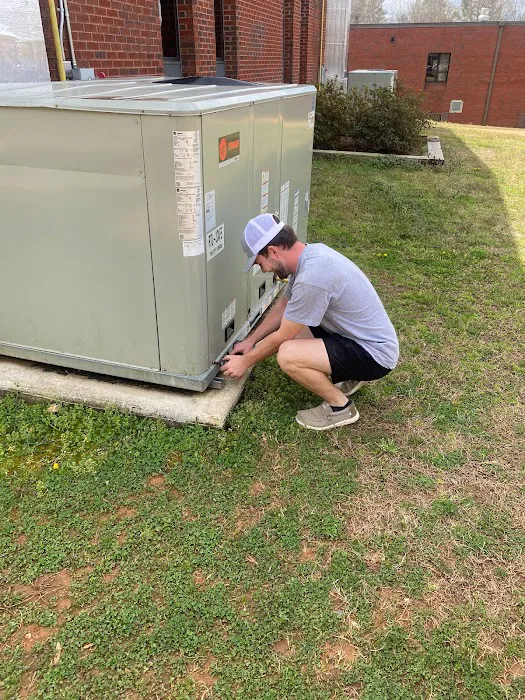 Riddle Heating & Air Inc Picture 1