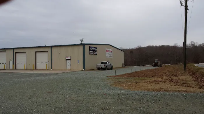 Mac Tire Pros Picture 5