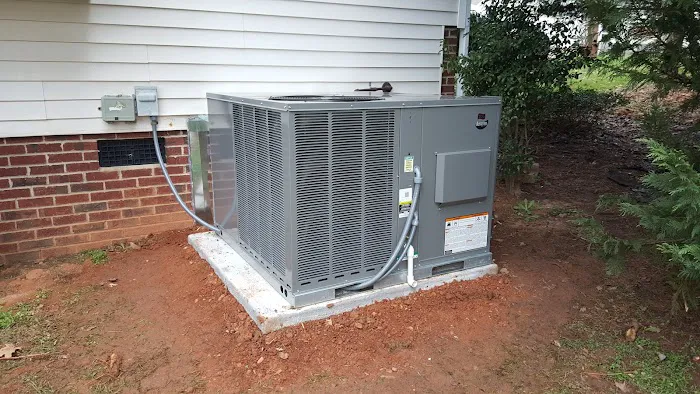 Capitol City Picture 3