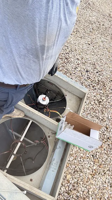 RDU SERVICES Heating & Air Conditioning, LLC. Picture 8