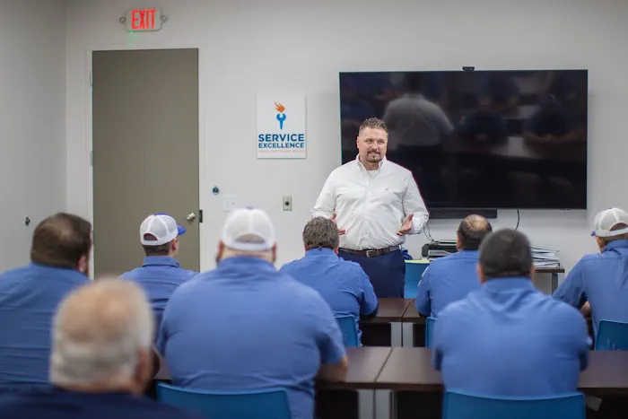 Master Plumbers Heating & Cooling Picture 1