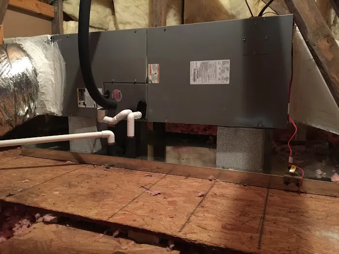 Hewett's Heating & Air Conditioning Picture 8