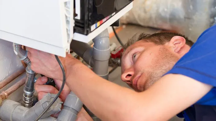 Bond A/C & Heat Service Picture 3