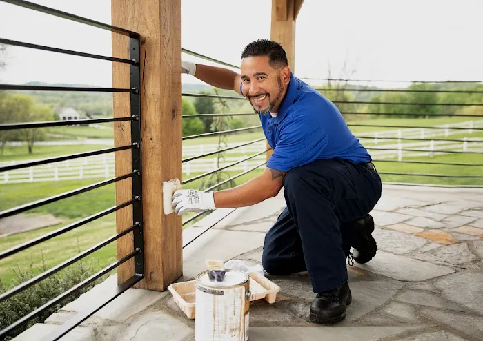 Lee Company Picture 5