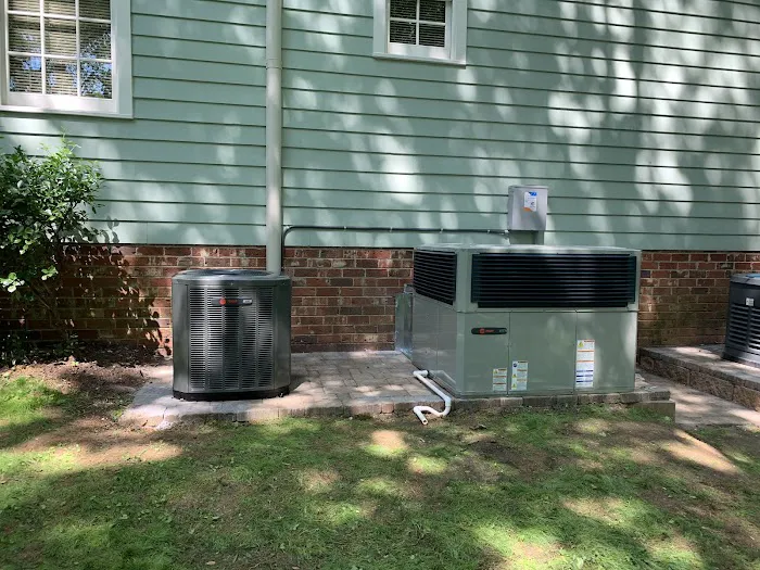 Breeze Heating and Cooling LLC Picture 3