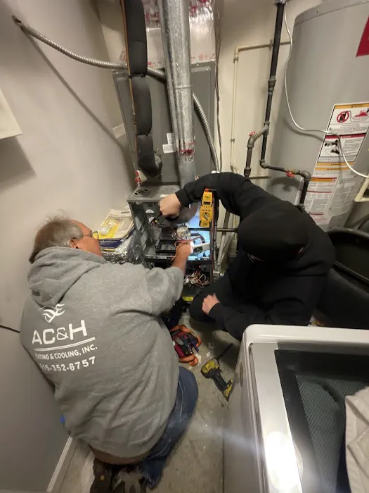 Tennessee HVAC Solutions Picture 1