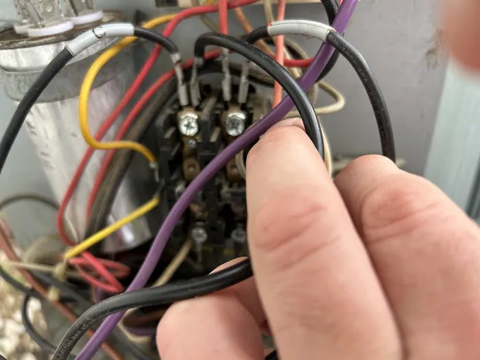 LYON HEATING AND AIR CONTRACTORS LLC Picture 2