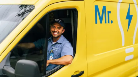 Mr. Electric of North Myrtle Beach Picture 1