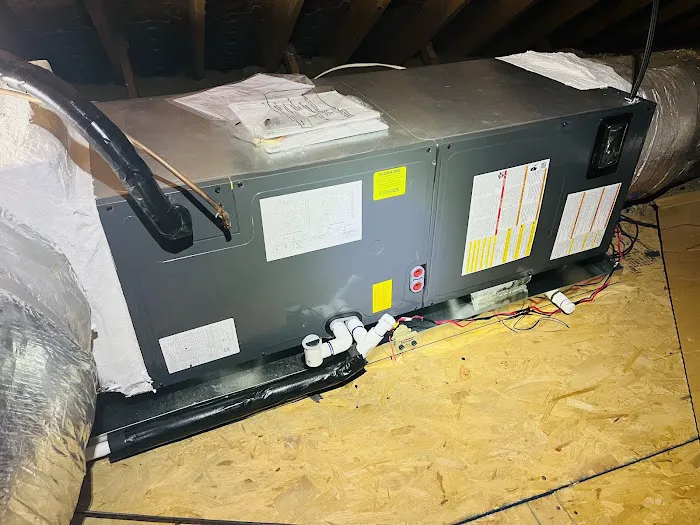 Yaupon Heating & Air Conditioning Picture 6