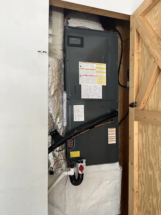 Yaupon Heating & Air Conditioning Picture 5