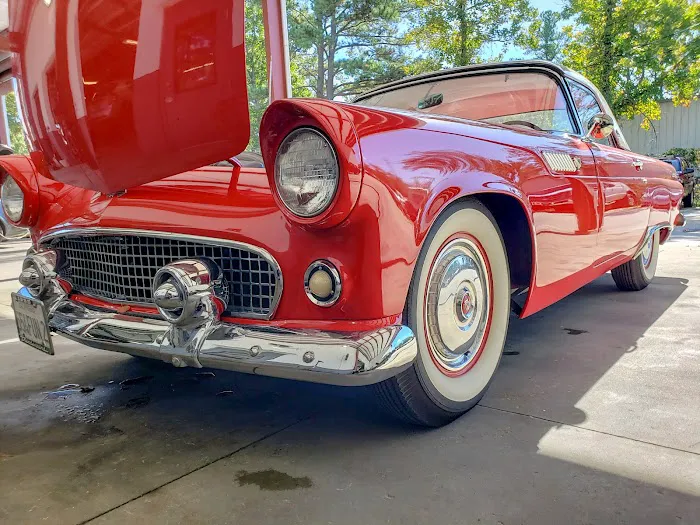 Averill Automotive Picture 5