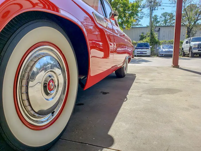 Averill Automotive Picture 3