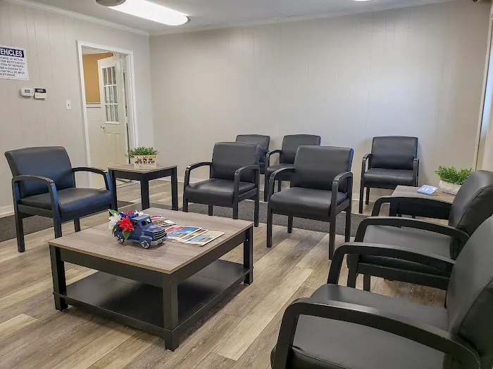 Averill Automotive Picture 2