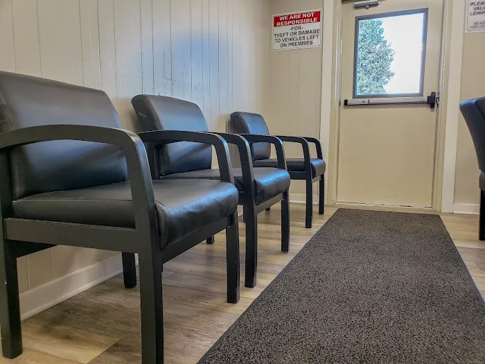 Averill Automotive Picture 1