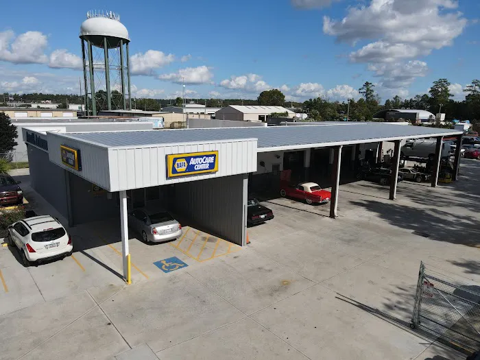 Averill Automotive Picture 10