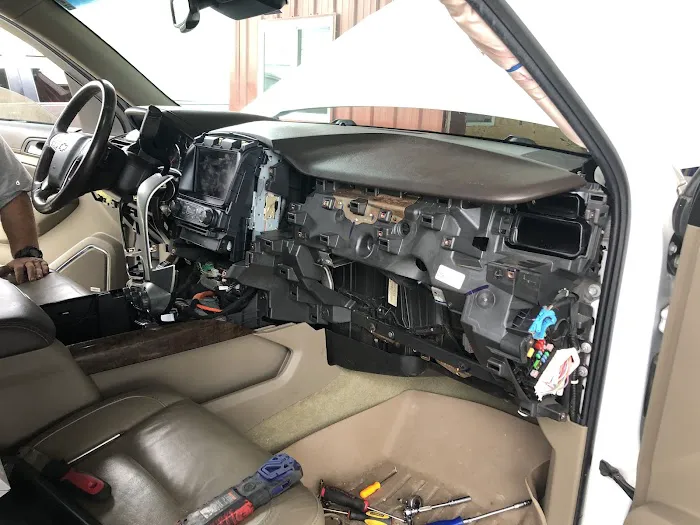 East Duplin Radiator & A/C Service Picture 8