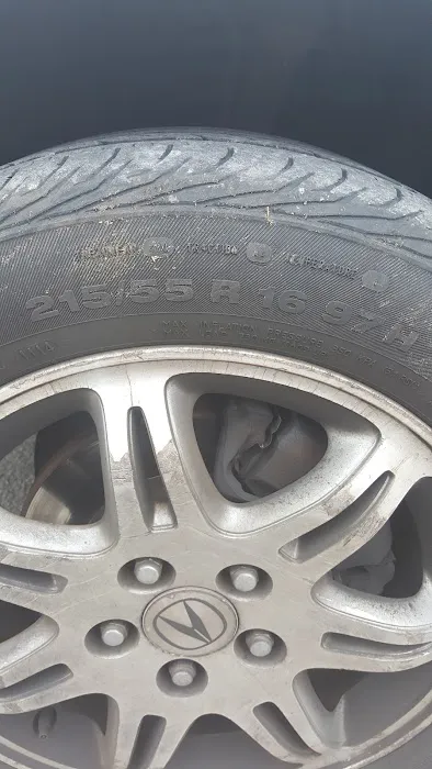 AC's Tire Clinic Picture 8