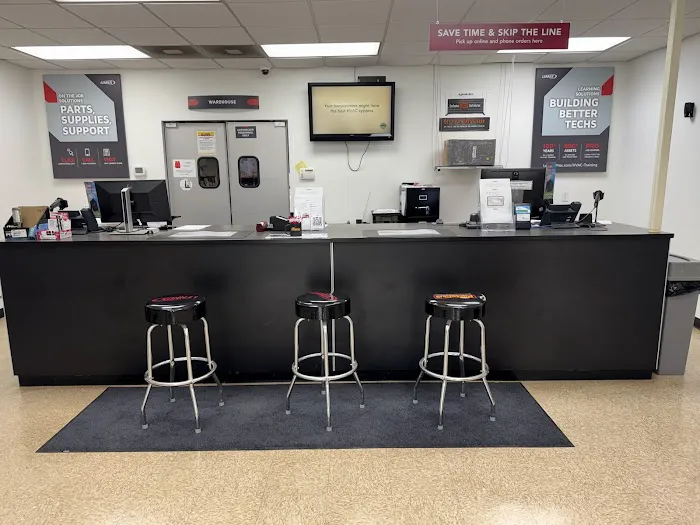 Lennox Stores (Parts Plus) Picture 5