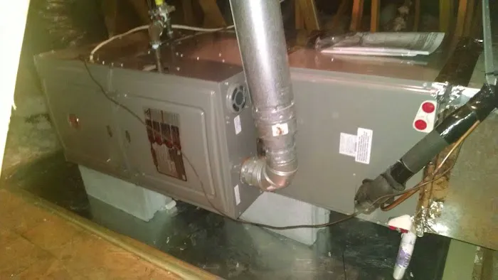 Hall's Heating and Air LLC Picture 2