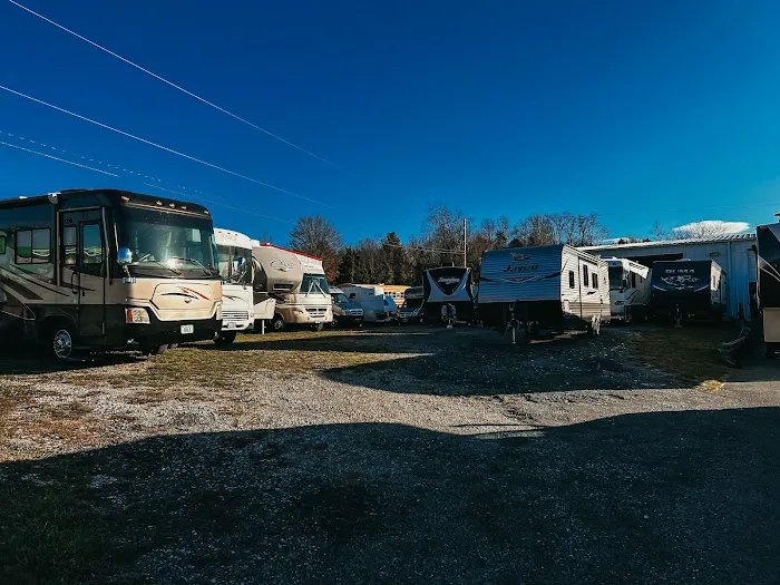 Nomadic Camper & RV Repair Picture 6