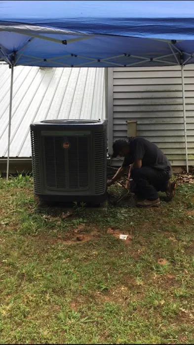 Ford's HVAC Picture 3