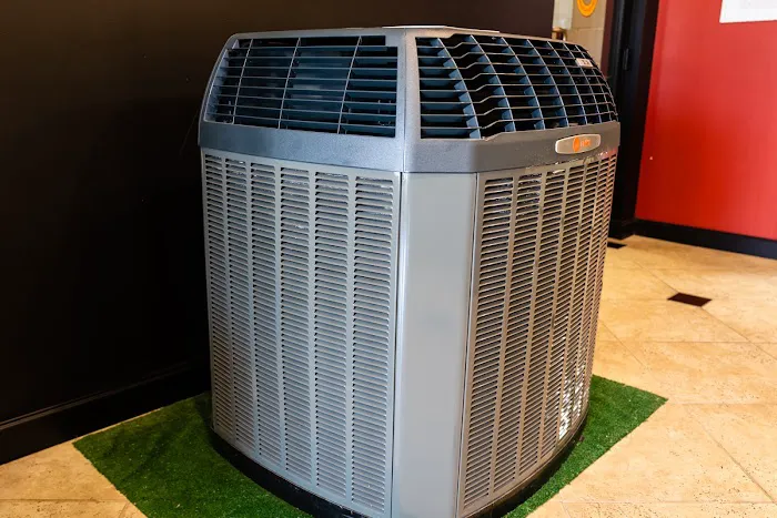 Action Air Memphis Picture 9