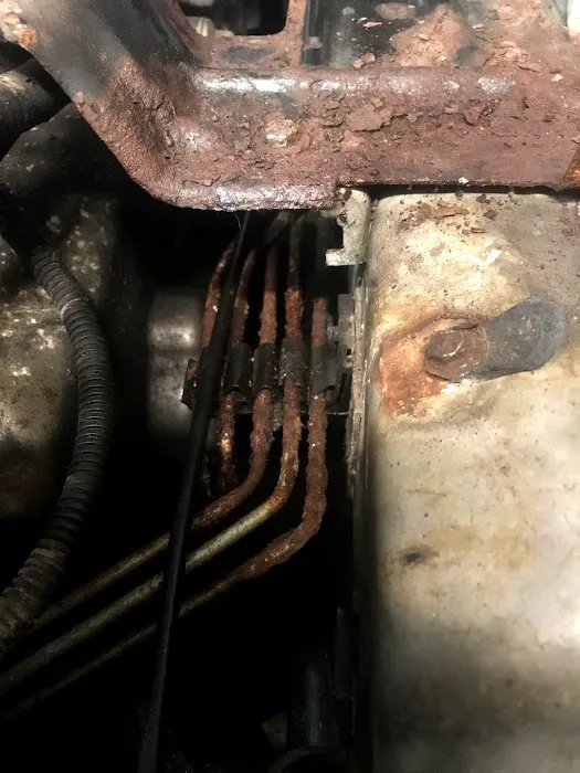 Doug’s Auto Repair Picture 4