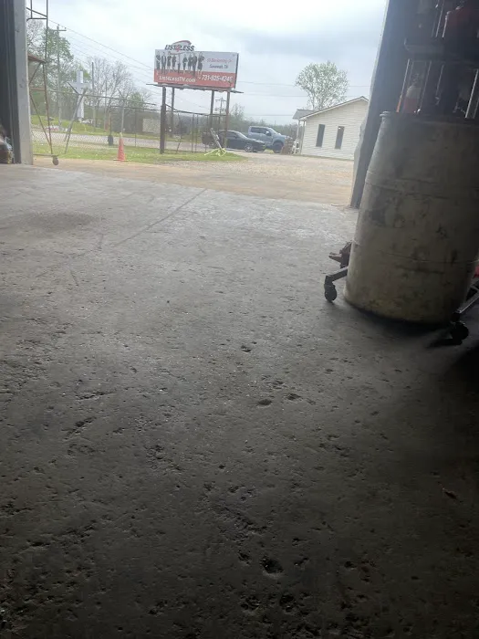 Ricks Truck And Trailer Repair Picture 1