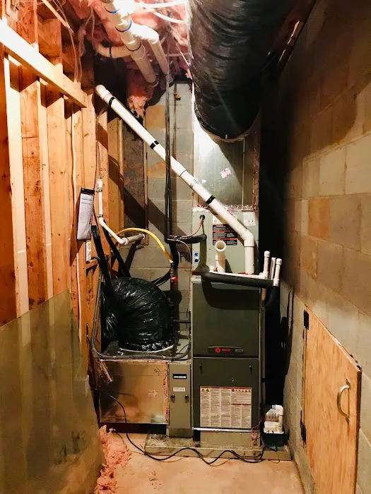 Modern Mechanical HVAC Picture 7