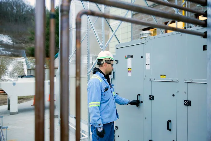 Southern Air Picture 4