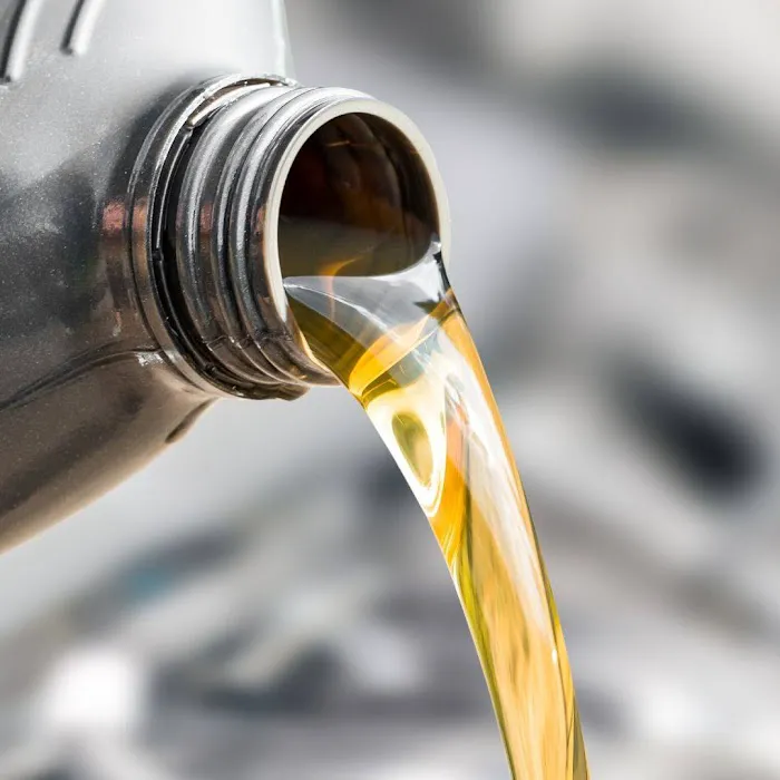 Steve & Stacy's Servicenter Picture 3