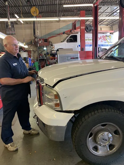 Steve & Stacy's Servicenter Picture 6