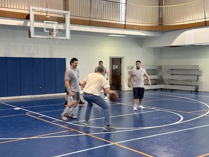 Leo Jones & Son Heating & Cooling Hometown Service Picture 4