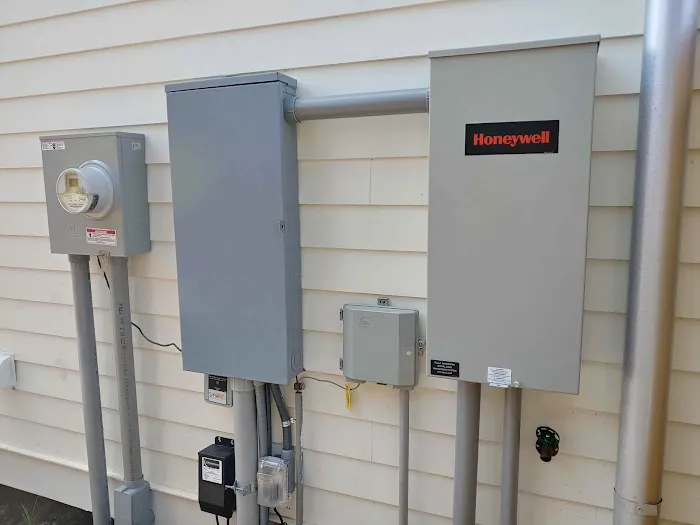 Griffith Properties A/C & Heating Picture 5