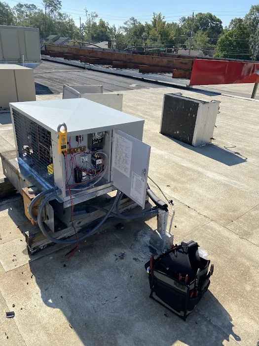 Ricks A/C & Refrigeration Picture 2