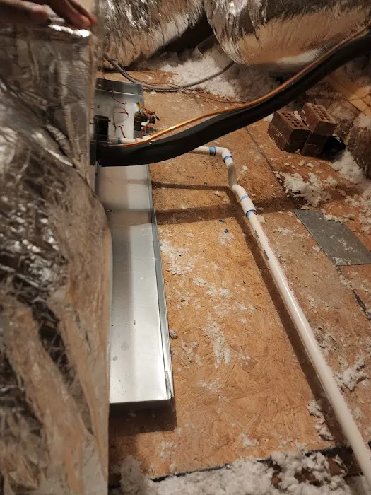 E & H Refrigeration Inc. Picture 4