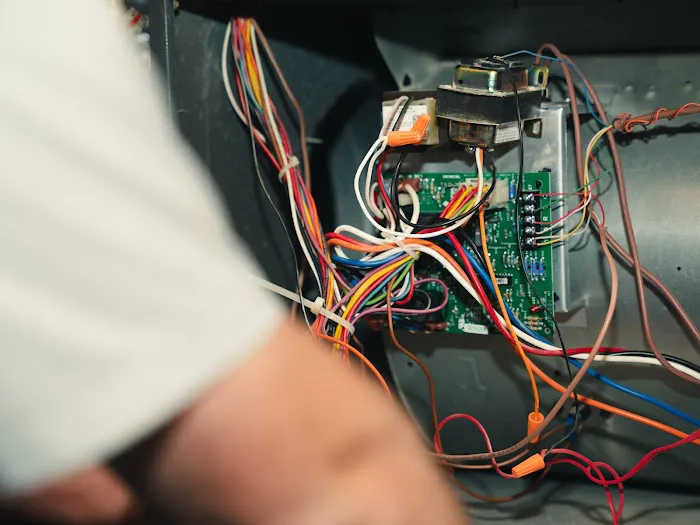 Petitt Heating and Cooling Picture 8