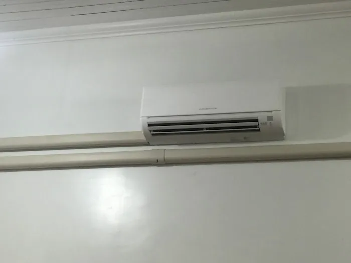 James Mechanical Picture 7